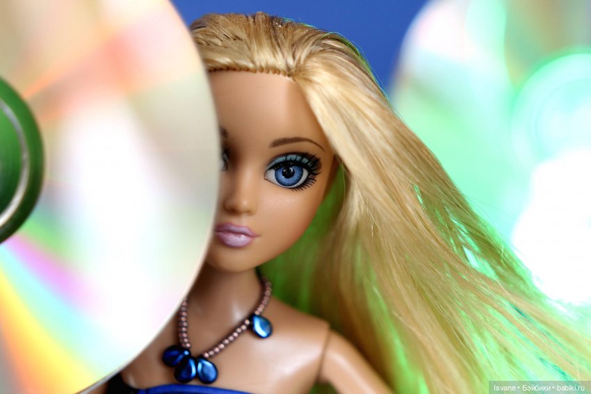 Моя коллекция. Ностальгия: Николь (Moxie Teenz Melrose серия "Звёздный выход) - моя третья кукла в коллекции (фото 3)