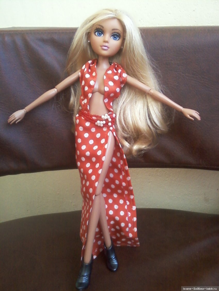 Моя коллекция. Ностальгия: Николь (Moxie Teenz Melrose серия "Звёздный выход) - моя третья кукла в коллекции (фото 7)