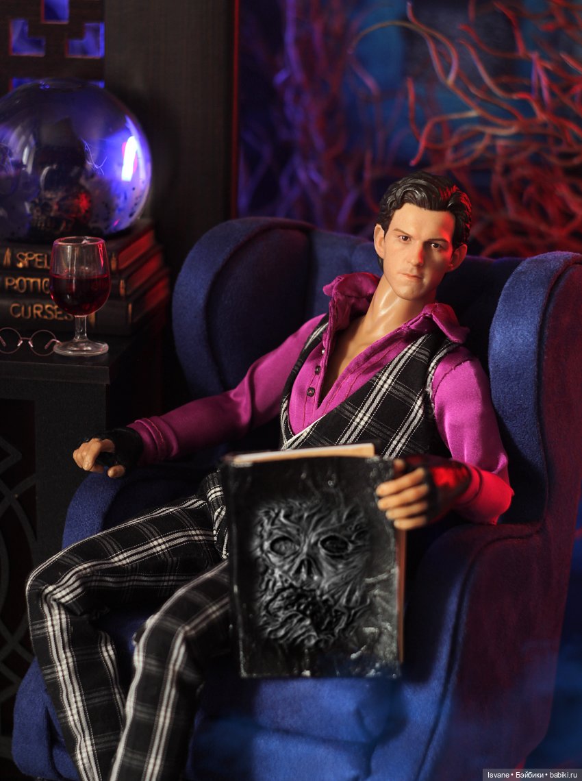 Немного о моём любимом конкурсе "DollsTopModel" 💃 Внесезонный этап "WOLAND'S GREAT BALL" Г.Ф. Лавкрафт и Жиль де Ре на балу