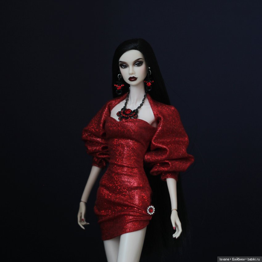 "Mad Hatter" или креативные головные уборы - треш или фэшн