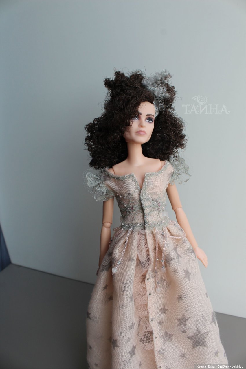 Нетипичный образ для Беллатрисы (фото 2)