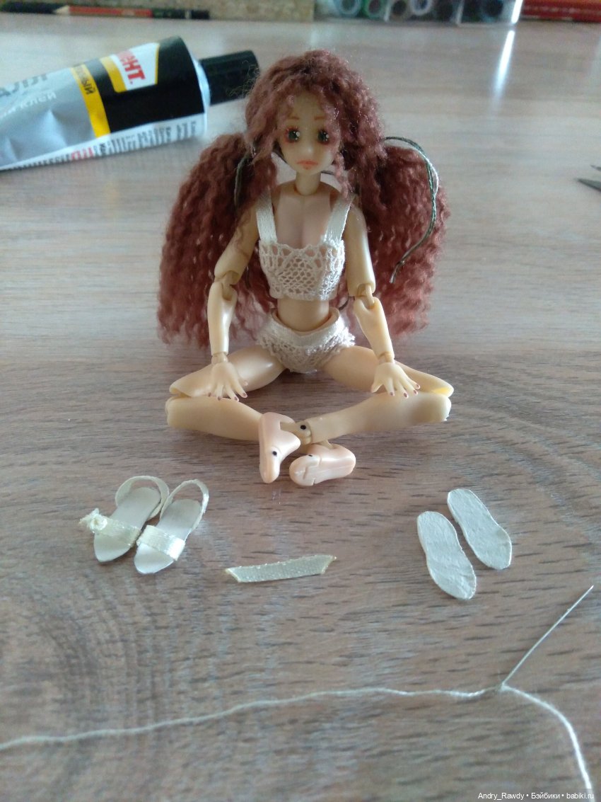 Как просто сделать босоножки кукле (фото 10)