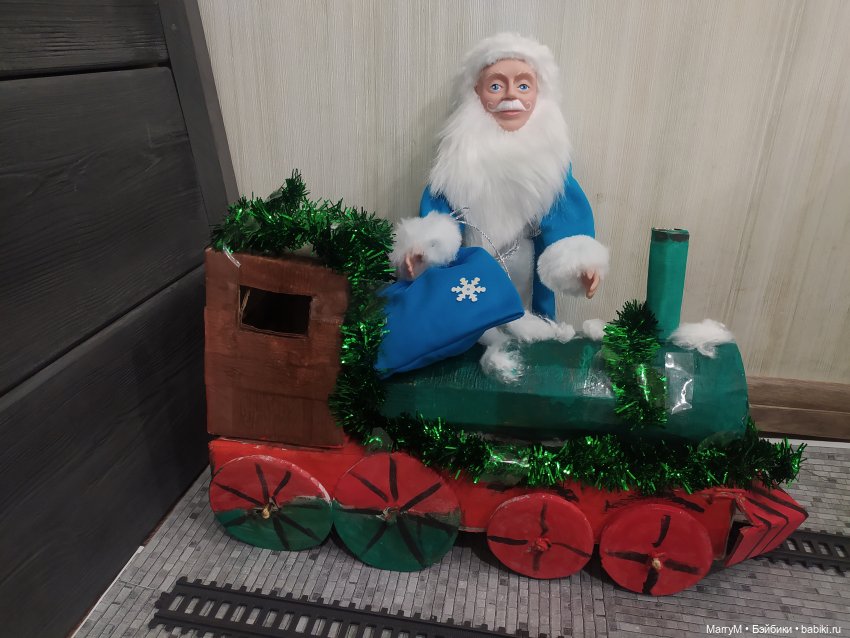 Новогодний поезд — Аналоги Барби и куклы 1/6: клоны 90 (фото 3)