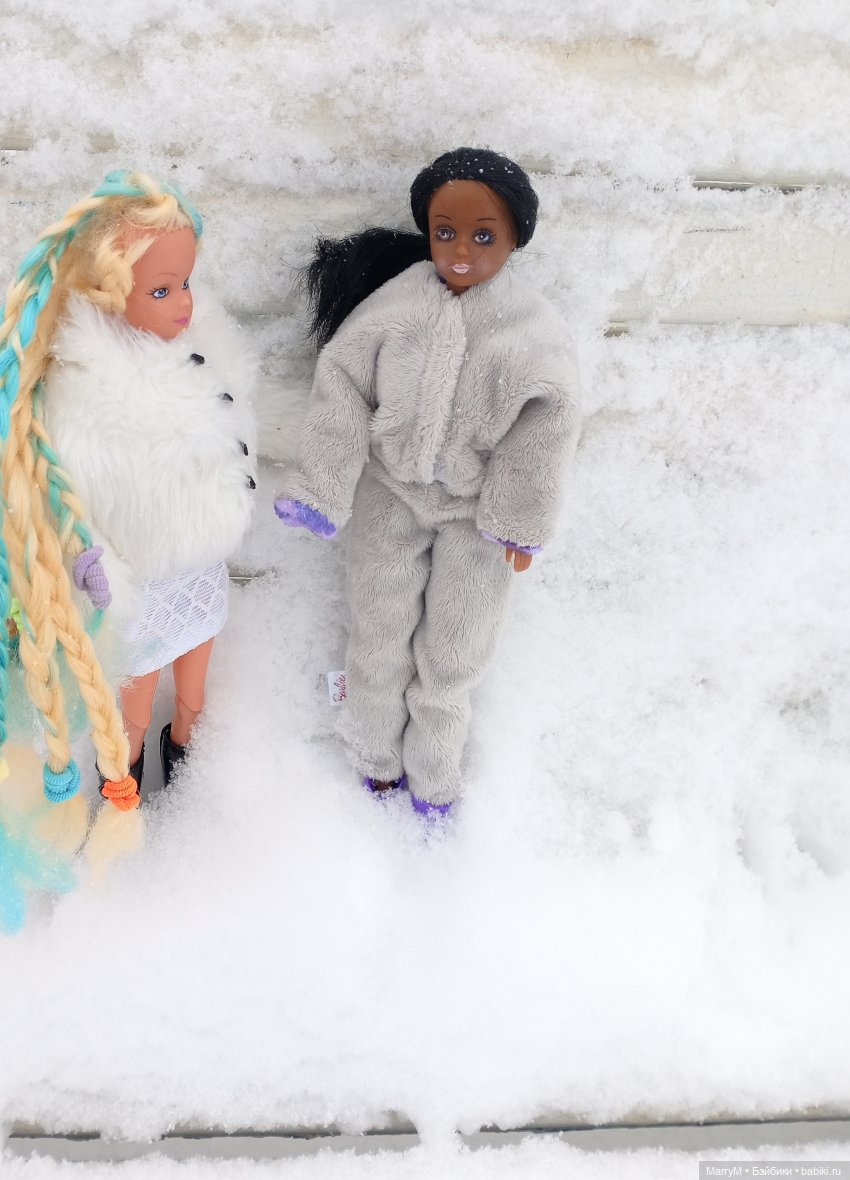 Зимняя прогулка - Кэнди и Штеффи (фото 3)