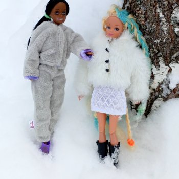 Зимняя прогулка - Кэнди и Штеффи