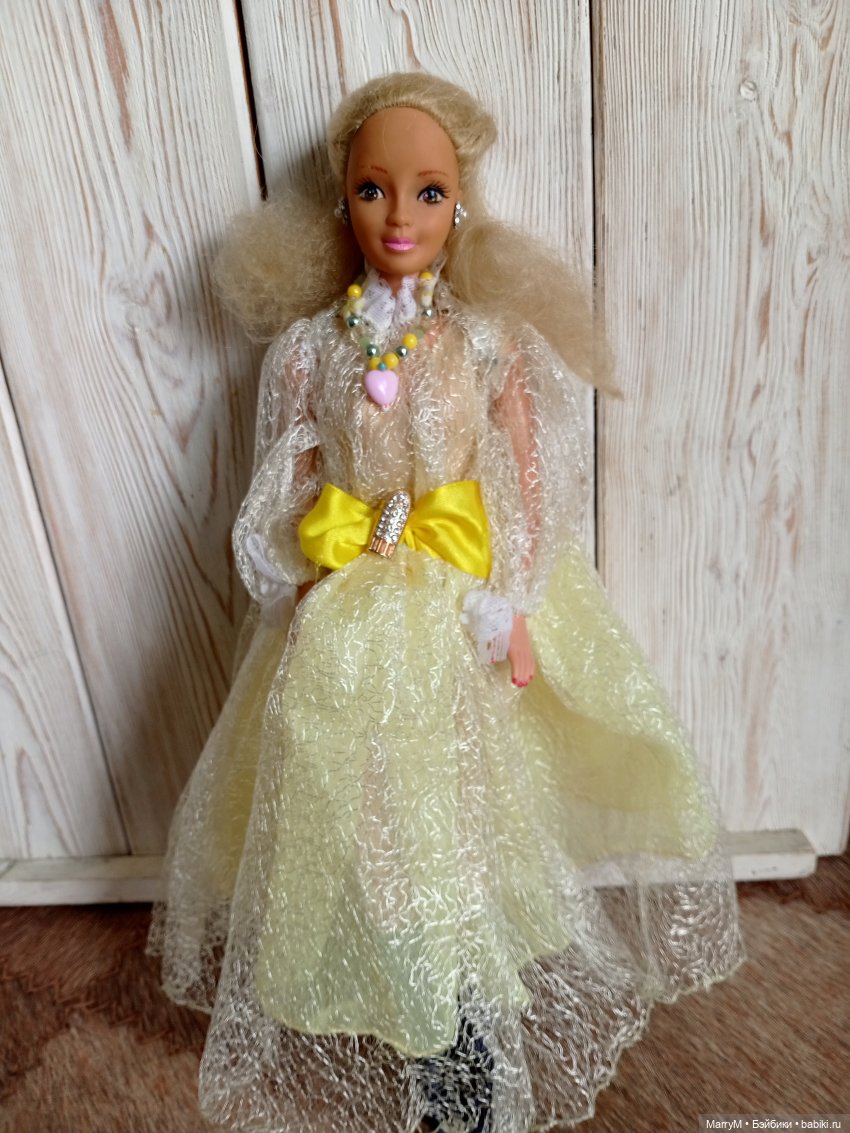 Большие барбиобразные куклы (фото 4)