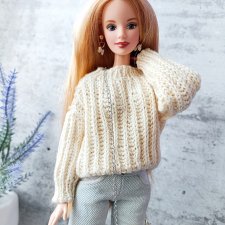 Свитер для Барби