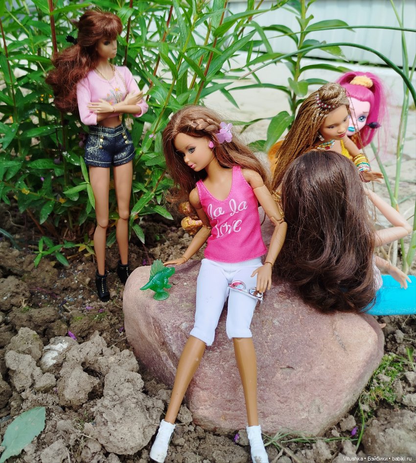 Ашт-Тенет — Аналоги Барби и куклы 1/6: клоны 90