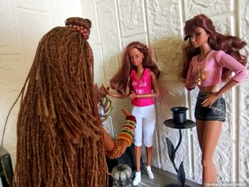 Храм Квазара — Аналоги Барби и куклы 1/6: клоны 90 (фото 3)
