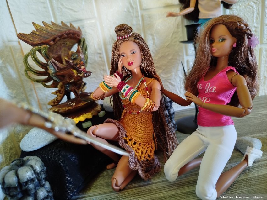 Храм Квазара — Аналоги Барби и куклы 1/6: клоны 90