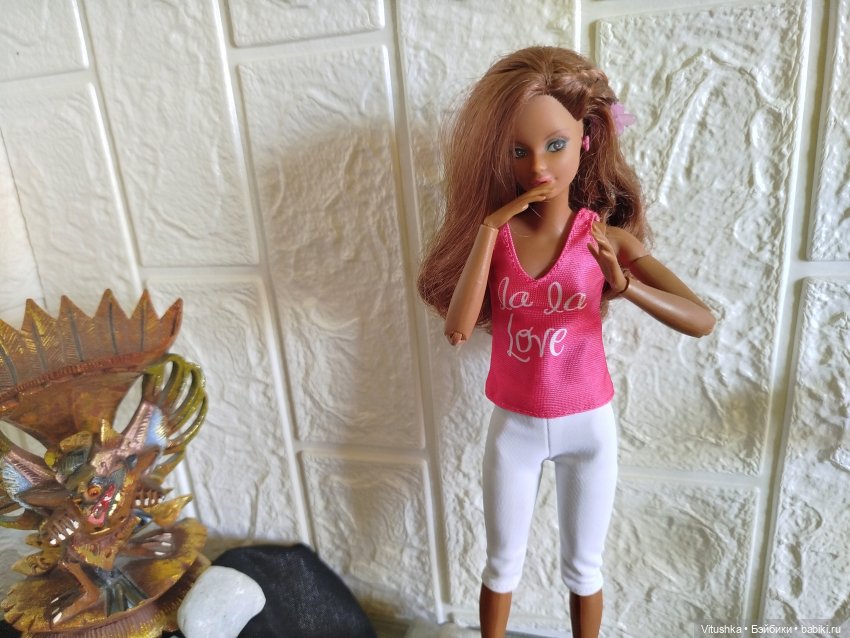 Храм Квазара — Аналоги Барби и куклы 1/6: клоны 90