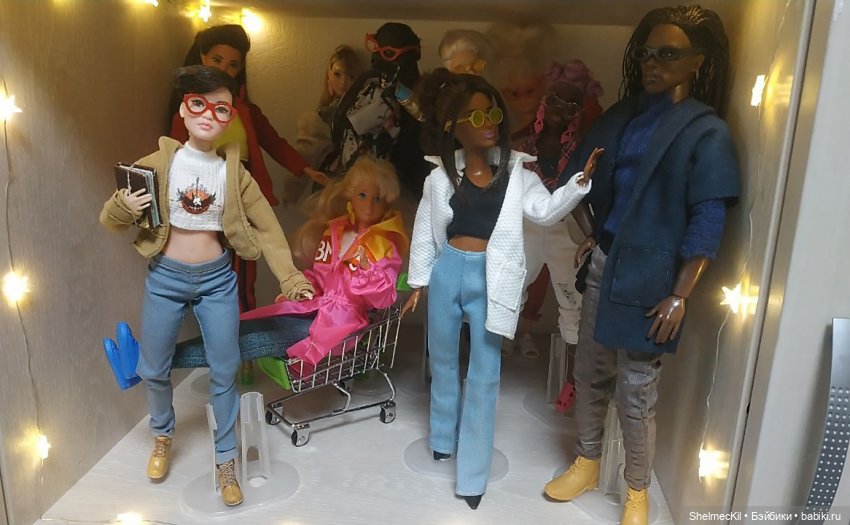 Сумбурные куклопокупки: Тонг, Билли Джин, Extra 14, фишки, куклы-хотелки