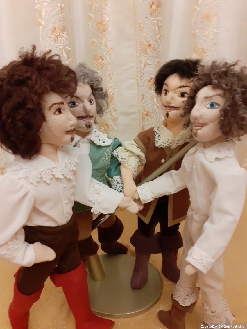 Один за всех и все за одного