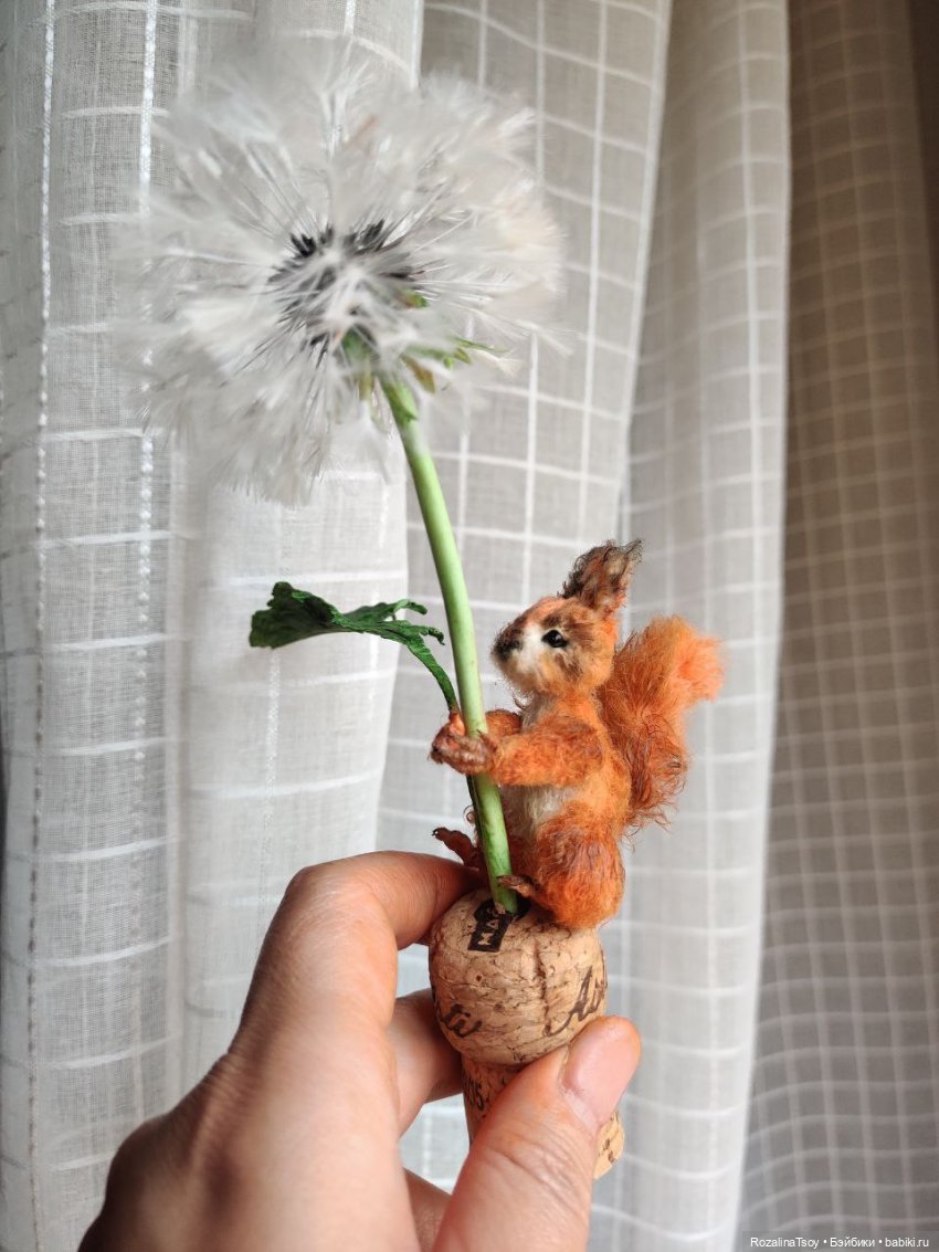 белка, 5 см, крючок, тонирована масляными красками, каркас