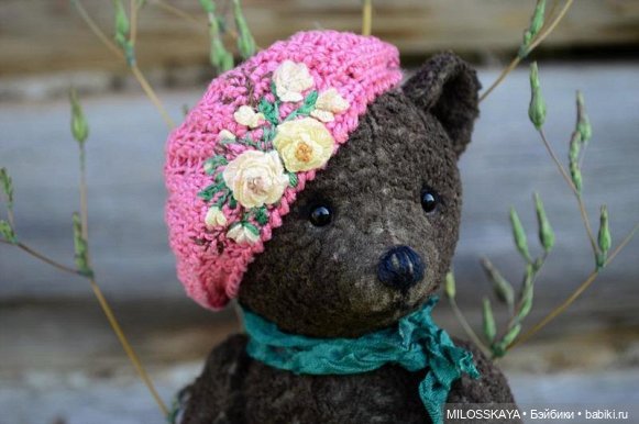 Идеи украшения одежды и обуви вышивкой (фото 4)