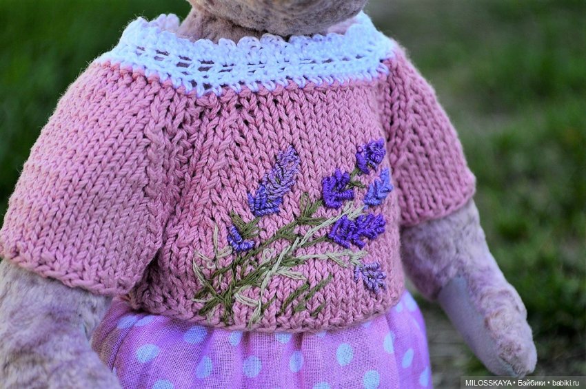 Идеи украшения одежды и обуви вышивкой (фото 10)