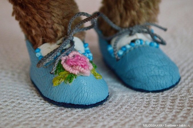 Идеи украшения одежды и обуви вышивкой (фото 2)