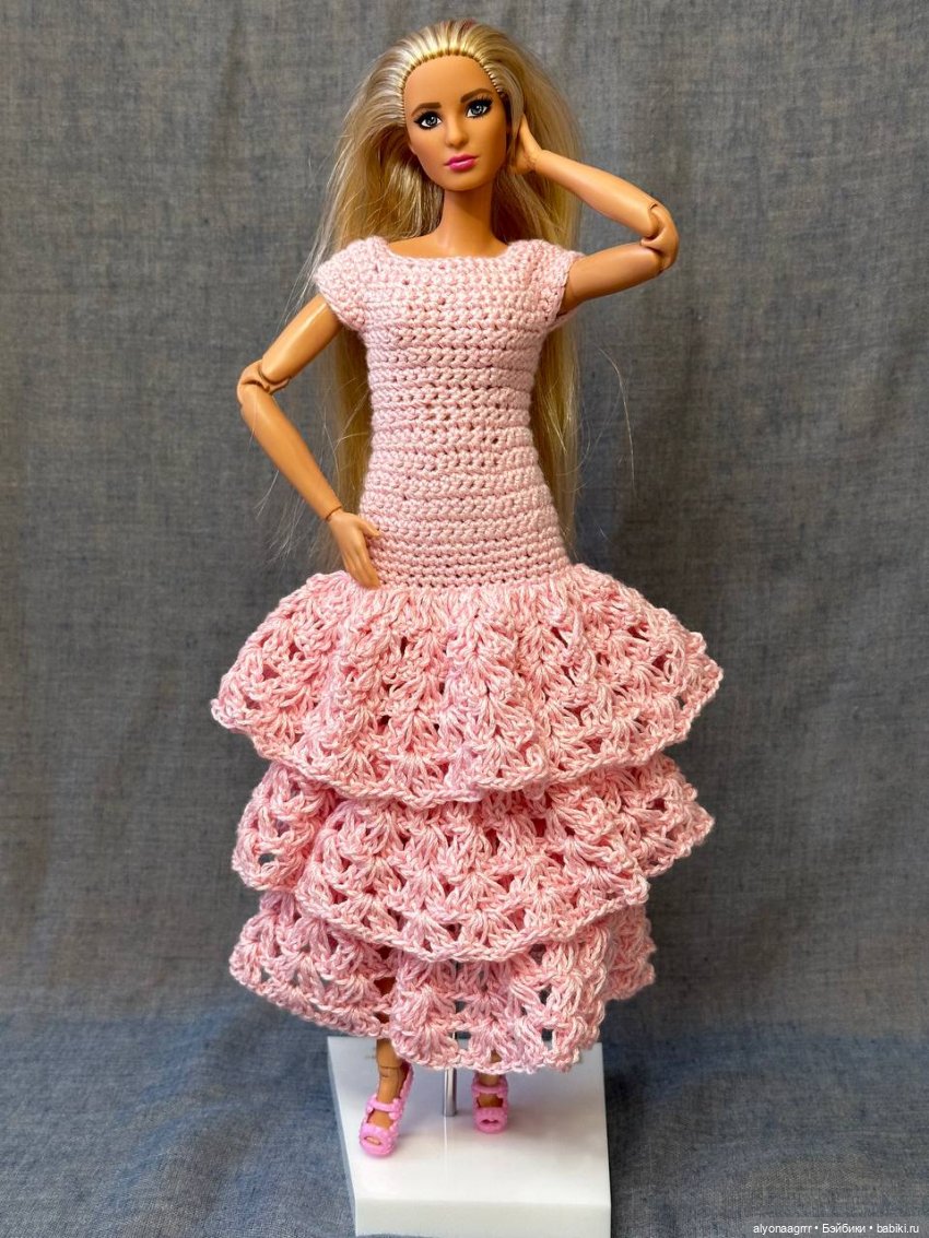 Связала я девчонкам платьев длинных (фото 3)