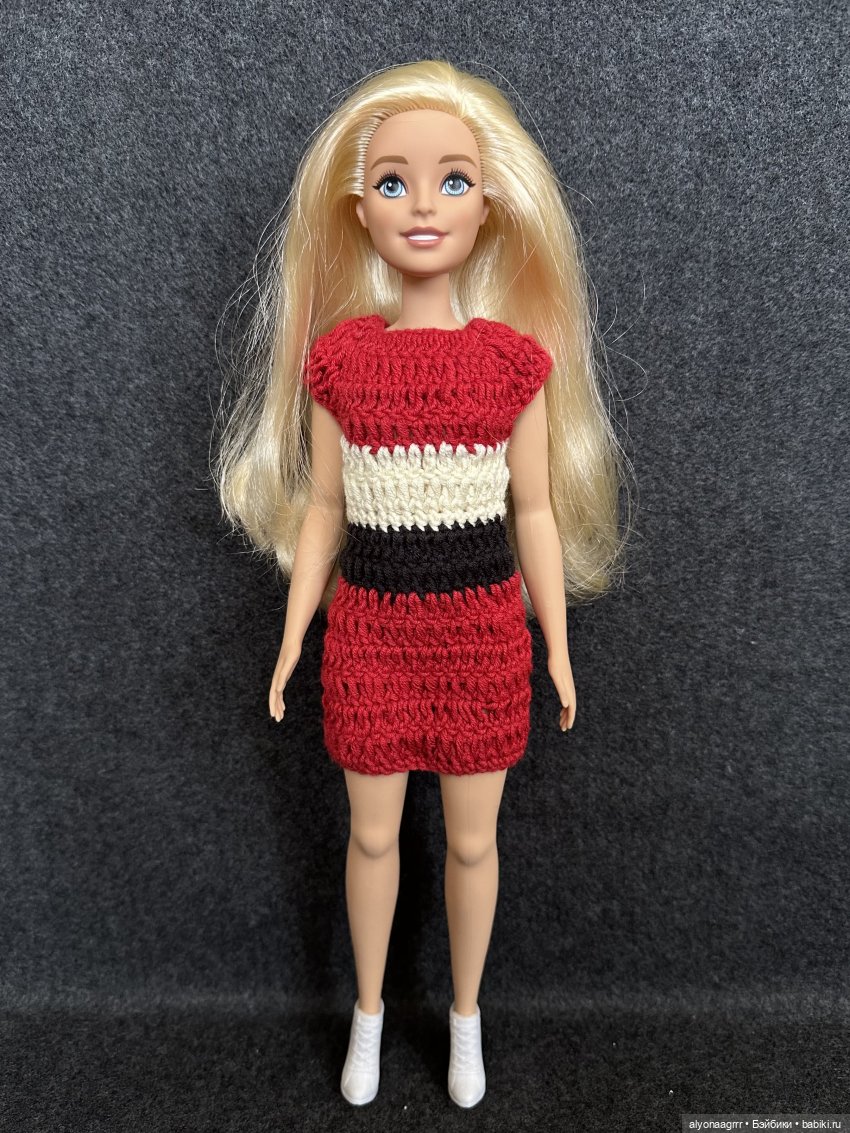 Одежда и обувь для барби- и кенообразных 34-35 см