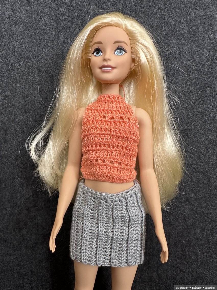 Одежда и обувь для барби- и кенообразных 34-35 см
