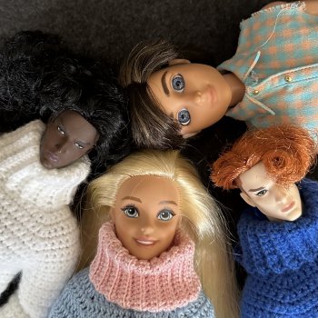 Одежда и обувь для барби- и кенообразных 34-35 см