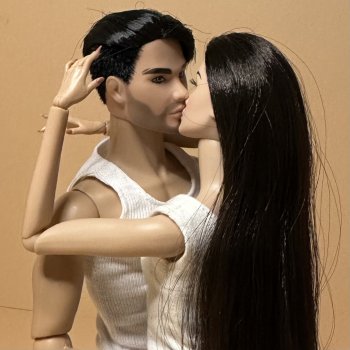 Love story в белых майках