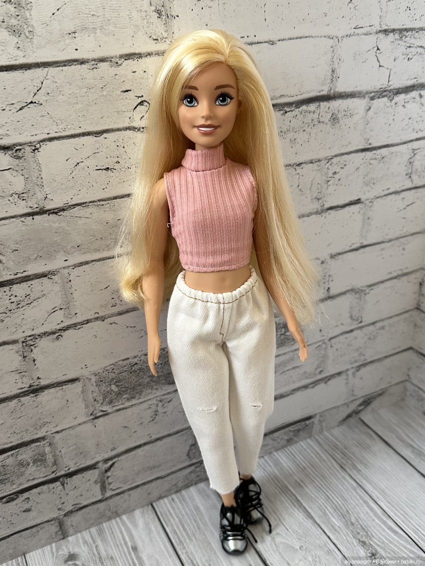 Подружки — Коллекции игровых кукол (Playline): фото полок