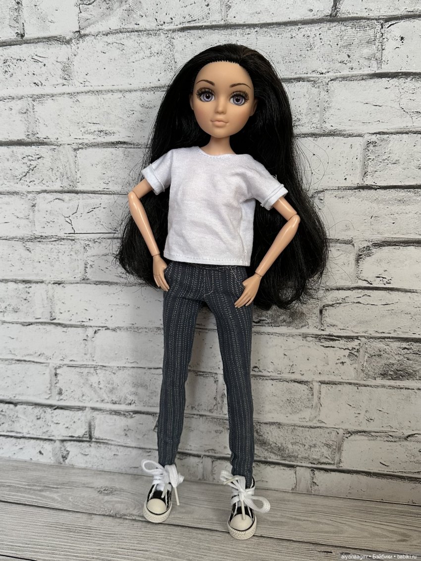 Подружки — Коллекции игровых кукол (Playline): фото полок (фото 5)