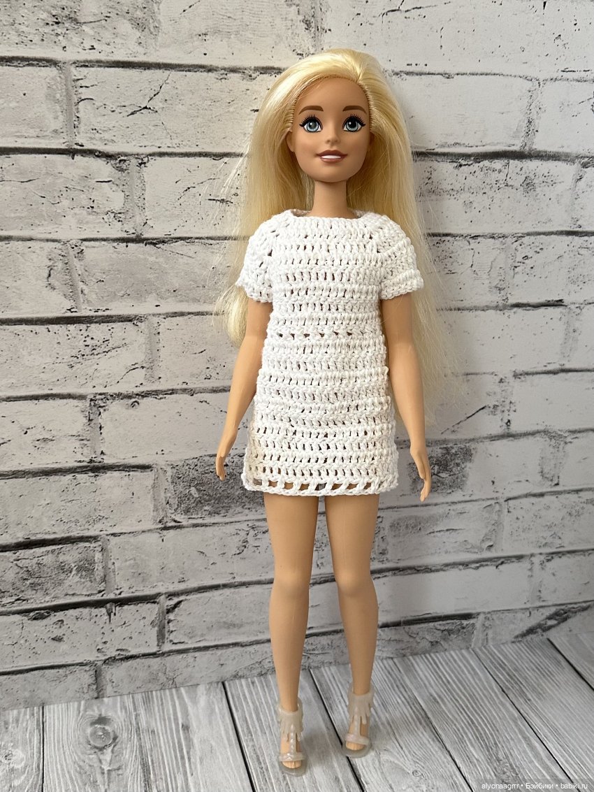 Подружки — Коллекции игровых кукол (Playline): фото полок