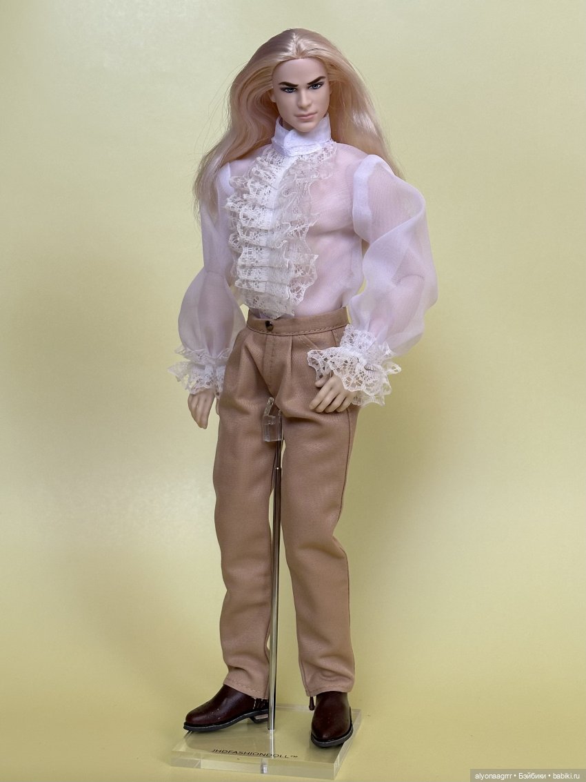 Праздник у больших дяденек