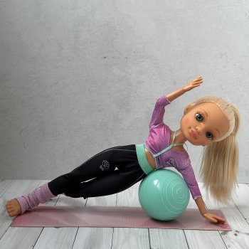 Моя новая супер-гибкая Famosa Нэнси