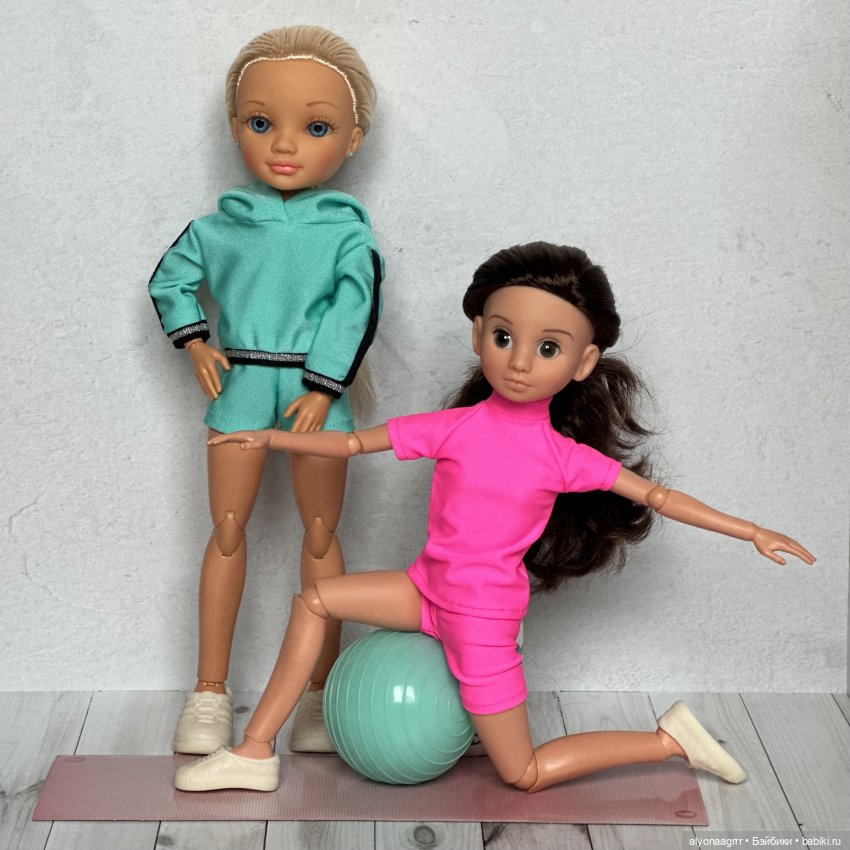 Мирэя с подругой — Коллекции игровых кукол (Playline): фото полок