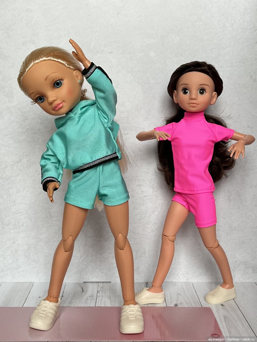 Мирэя с подругой — Коллекции игровых кукол (Playline): фото полок