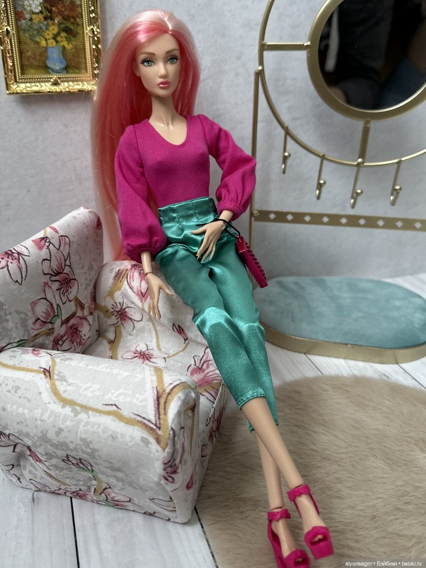 Defa Lucy на теле MENGF — Фэшн