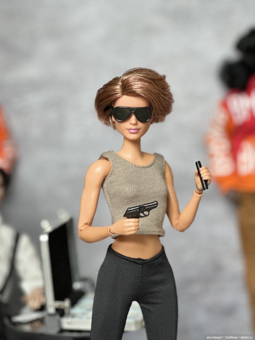 Всё ли я знаю о ней — Куклы Barbie (Барби): Looks (фото 7)