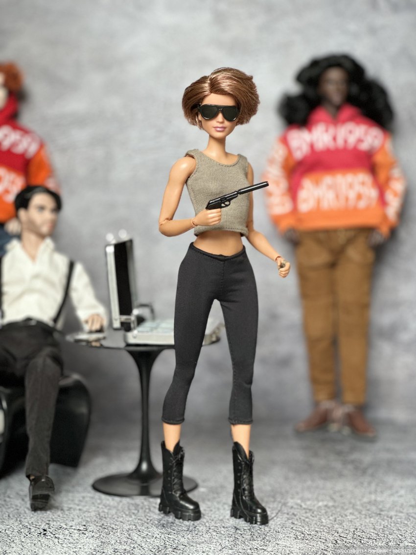 Всё ли я знаю о ней — Куклы Barbie (Барби): Looks (фото 8)