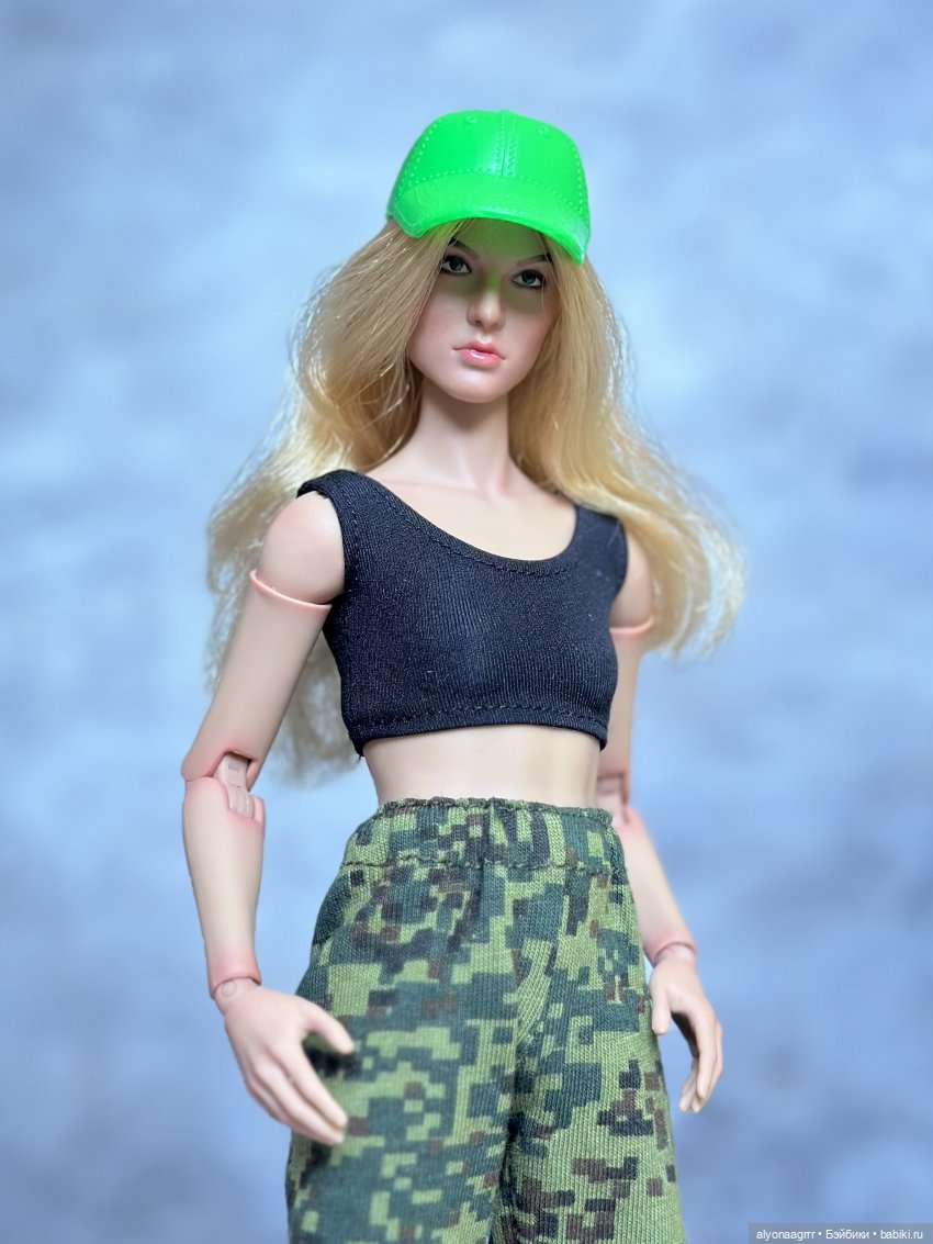 Елена — Экшн