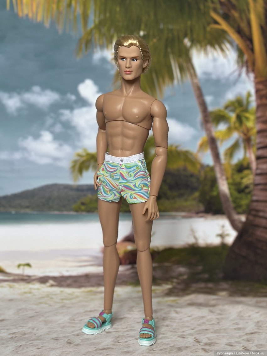 Давайте отправим девушку в отпуск