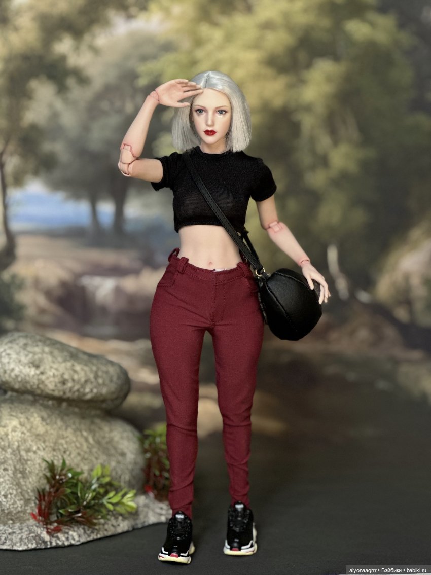 Красное платьишко и серый волк