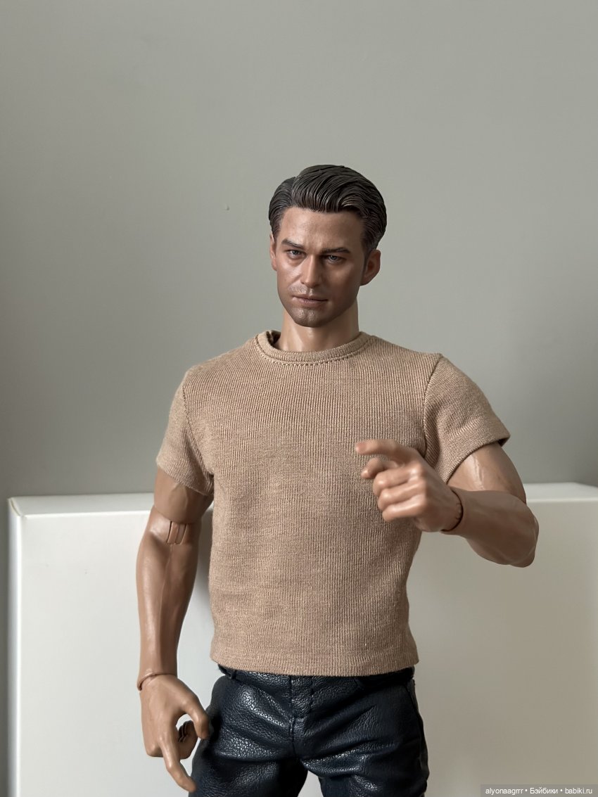 Анатолий — Коллекционные экшн