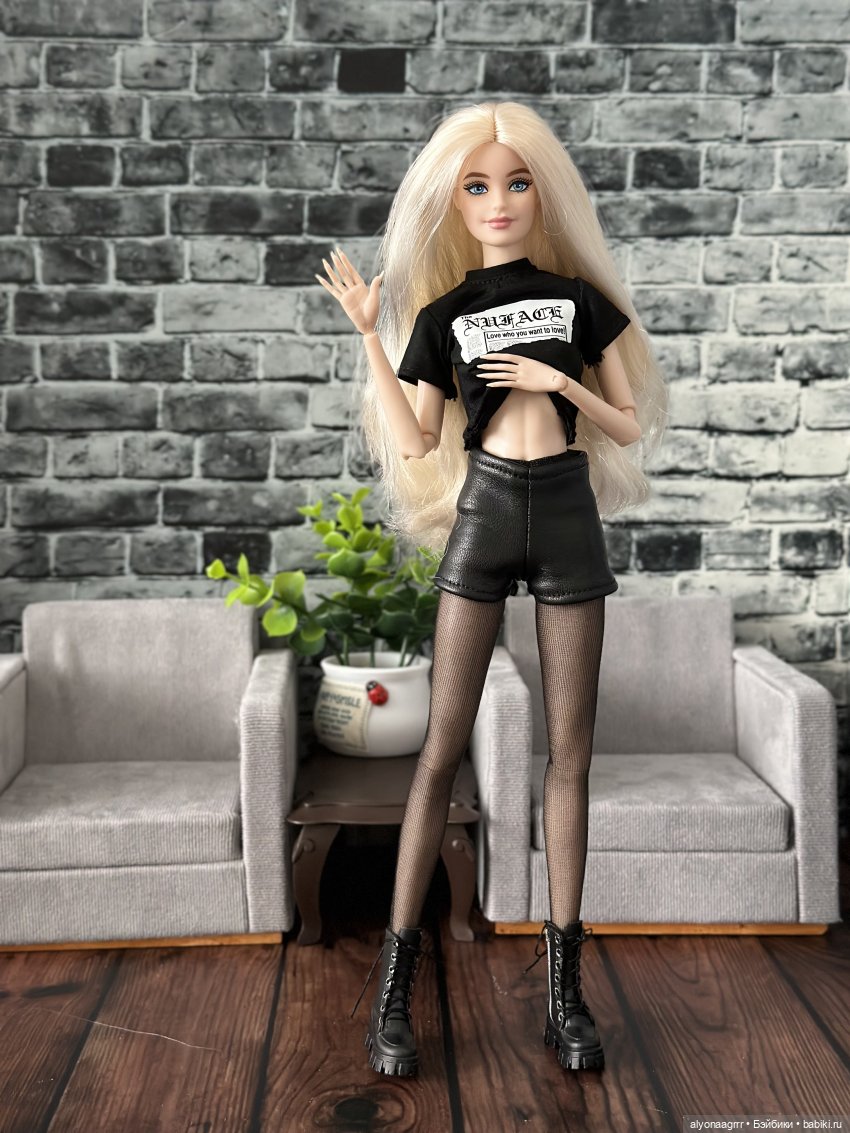 В чёрном и белом. Часть фешенская. Два