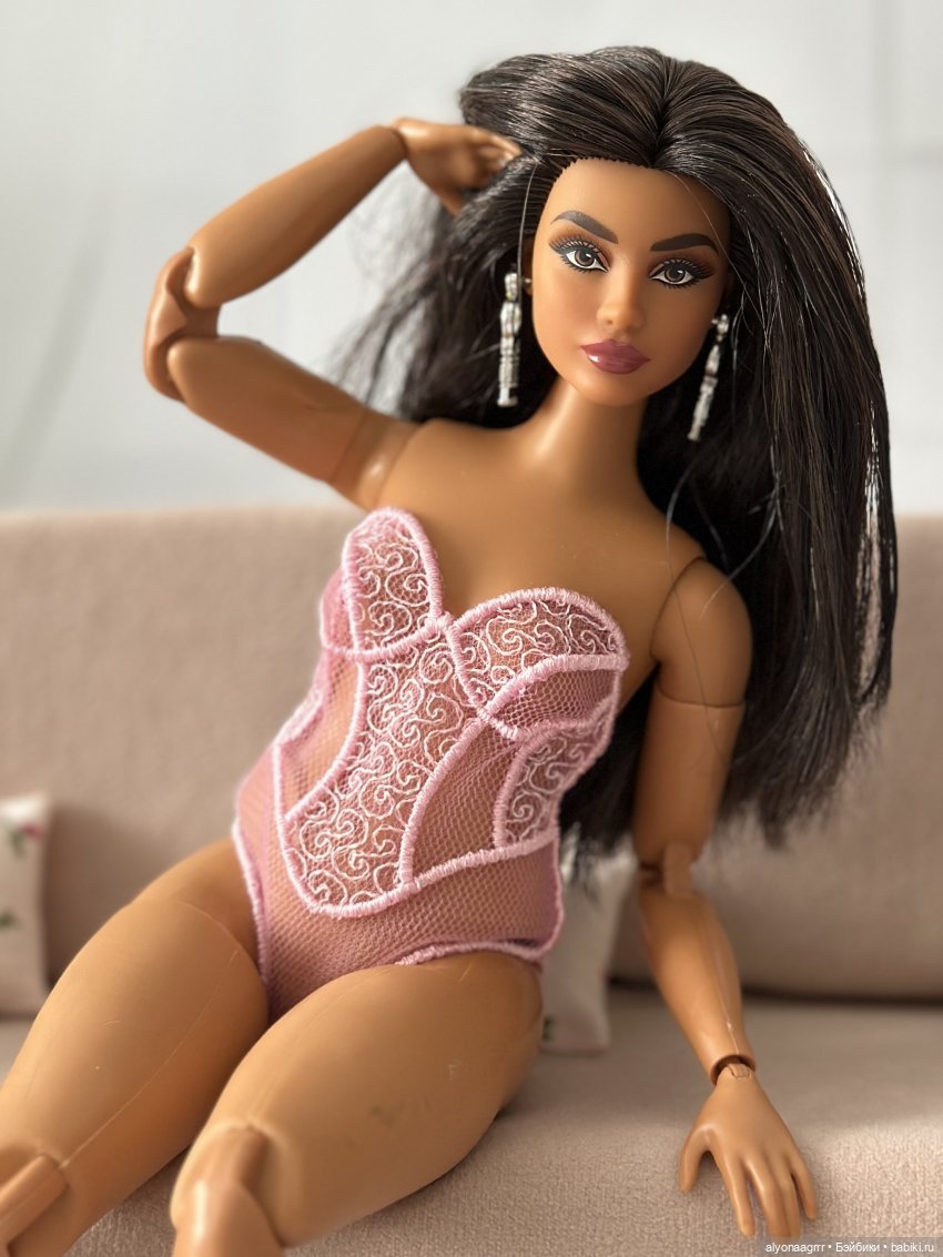 Аделина дурачится — Куклы Barbie (Барби): Looks