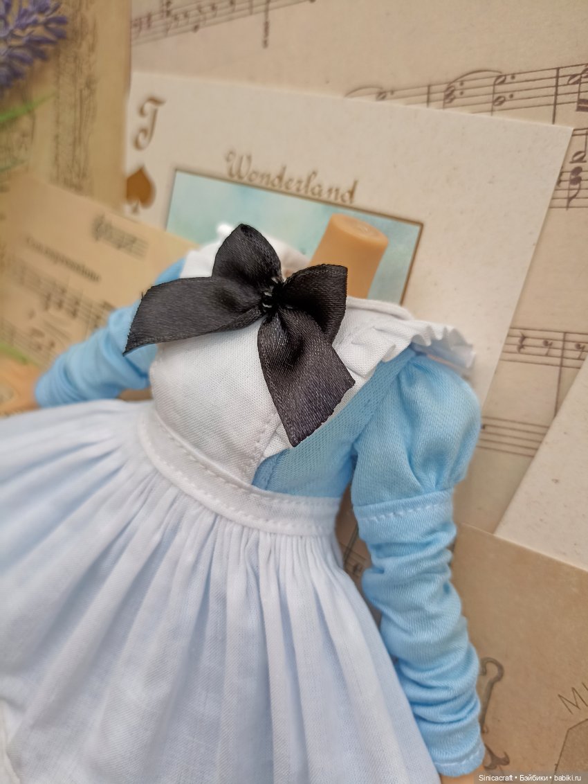 Наряд для "Алисы в стране чудес" (фото 7)