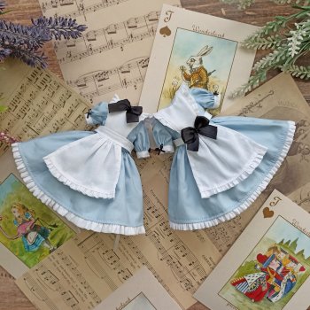 Наряд для "Алисы в стране чудес"