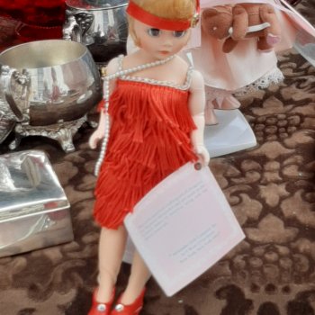 Кто куда, а я на блошку