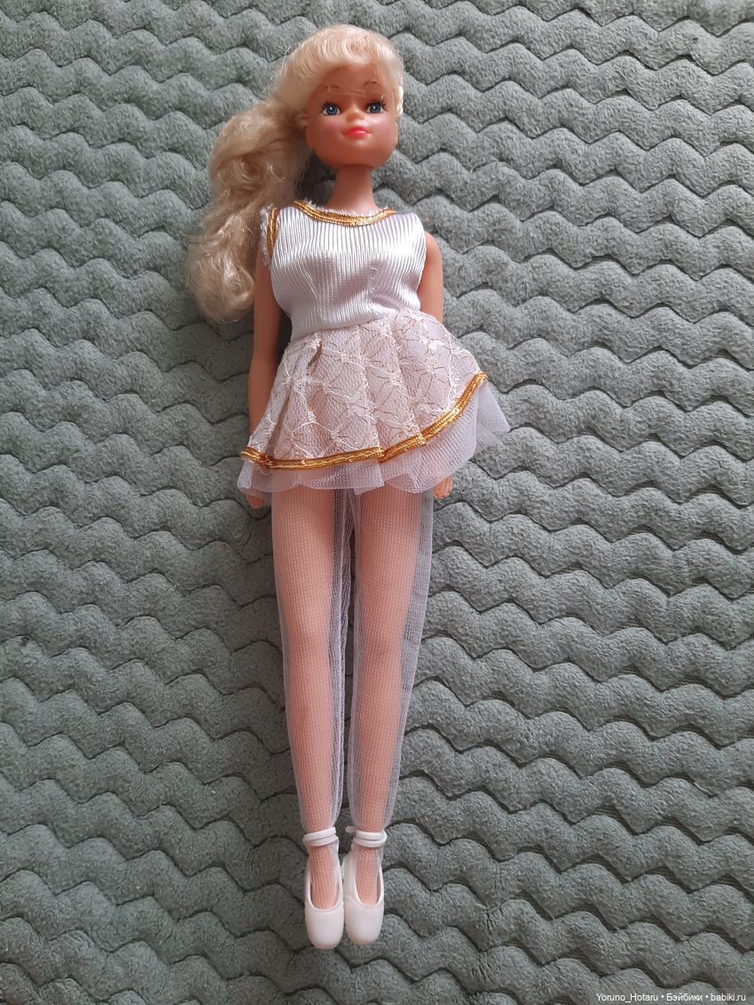 Вначале были пуанты — Аналоги Барби и куклы 1/6: клоны 90 (фото 2)