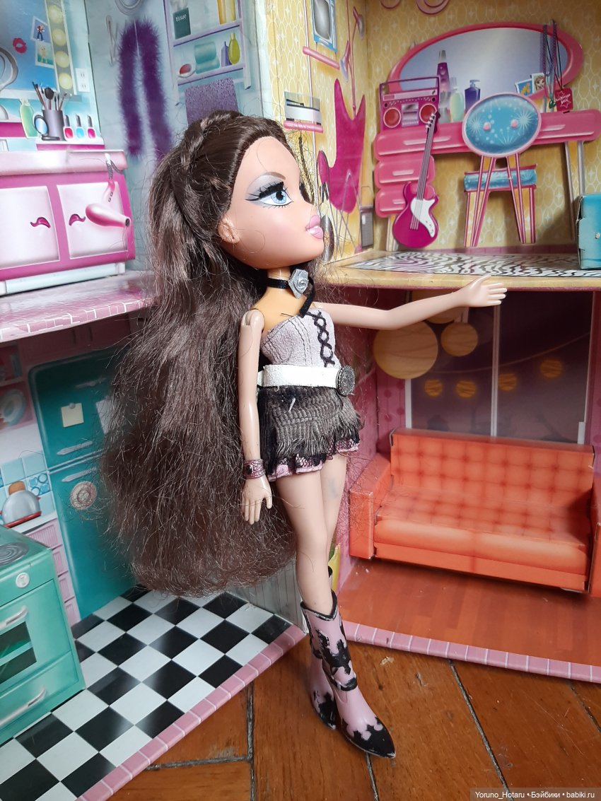 Домик не для всех | Бэйбики Домик не для всех — Куклы Bratz (Братц) и Moxie Girlz: MGA (фото 8)