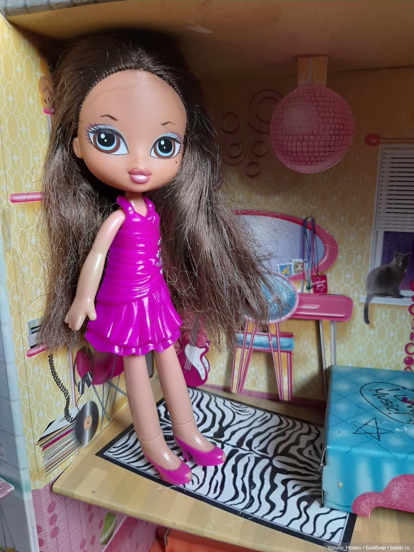 Домик не для всех | Бэйбики Домик не для всех — Куклы Bratz (Братц) и Moxie Girlz: MGA (фото 9)