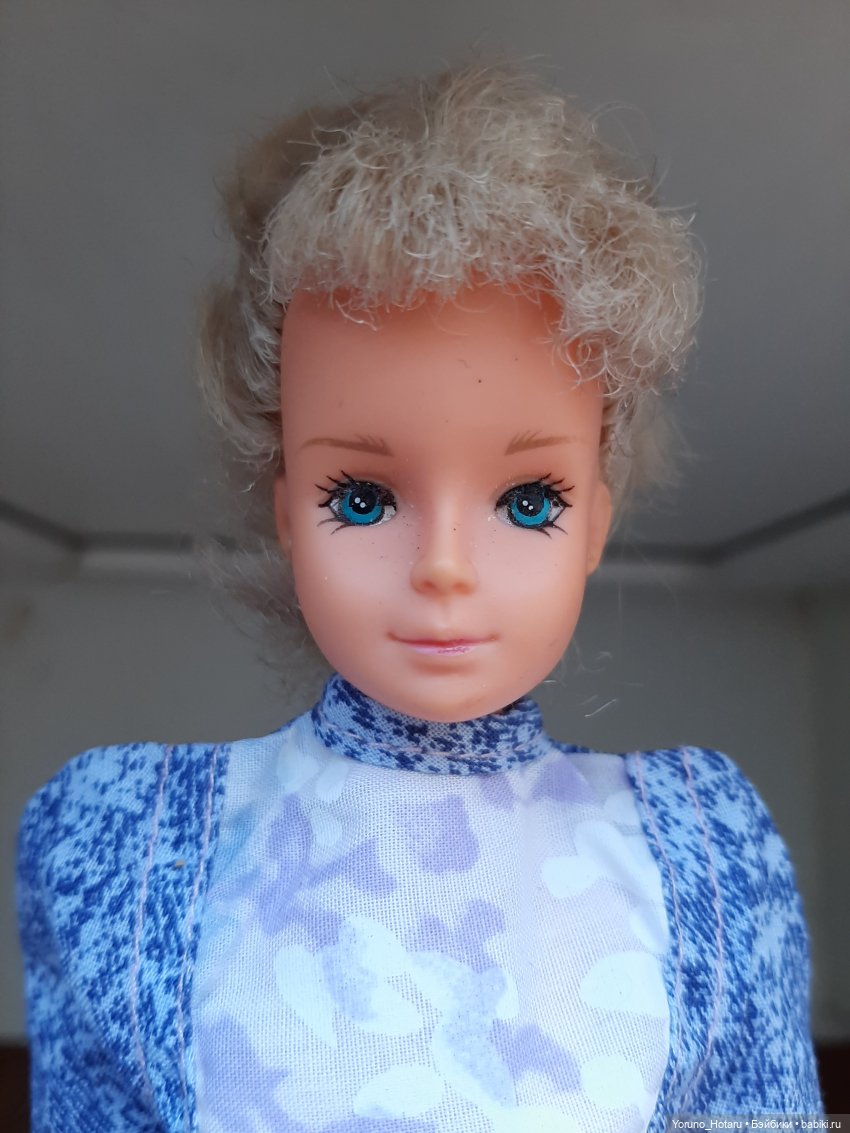 Один молд, три варианта — Аналоги Барби и куклы 1/6: клоны 90 (фото 2)