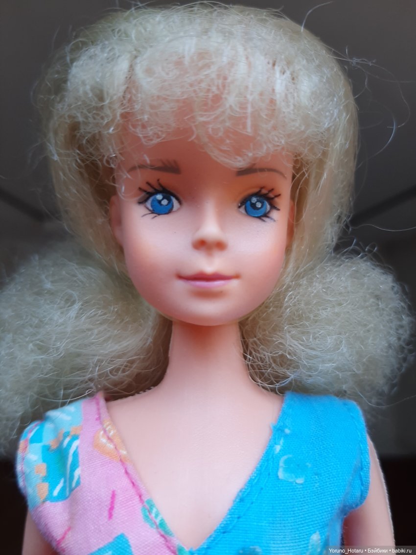 Один молд, три варианта — Аналоги Барби и куклы 1/6: клоны 90 (фото 3)